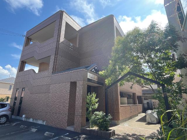 外観写真（昼）